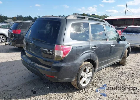 2010 Subaru Forester 2.5X Premium из США, поврежденный, VIN JF2SH6CC6AH760741